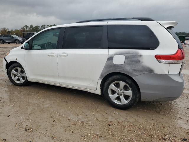 Photo 2 from auction – 2012 TOYOTA SIENNA LE with VIN 5TDKK3DC8CS194898