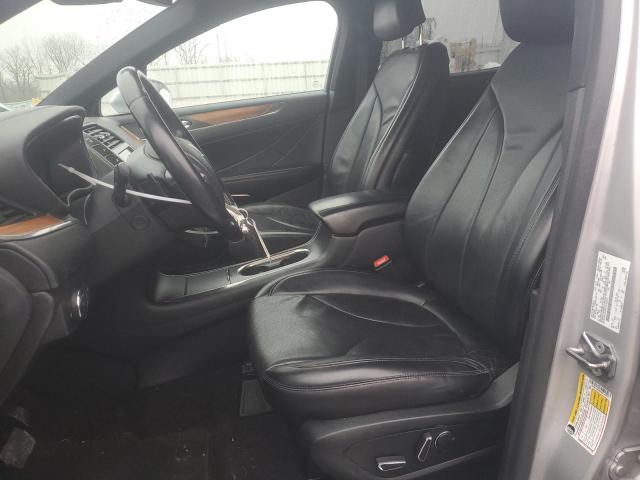 Photo 7 from auction – 2017 LINCOLN MKC RESERV with VIN 5LMCJ3D96HUL45972