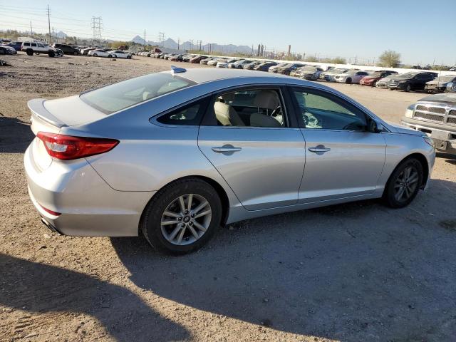 Photo 3 from auction – 2015 HYUNDAI SONATA SE with VIN 5NPE24AF2FH040411