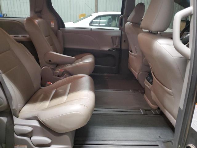 Photo 11 from auction – 2016 TOYOTA SIENNA XLE with VIN 5TDDK3DC1GS145251