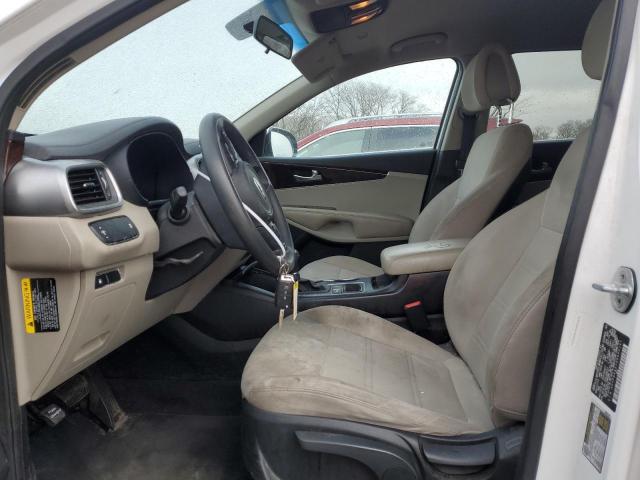 Photo 7 from auction – 2016 KIA SORENTO LX with VIN 5XYPG4A31GG045141