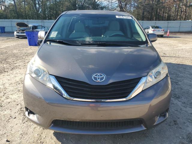 Photo 5 from auction – 2012 TOYOTA SIENNA LE with VIN 5TDKK3DC7CS213683