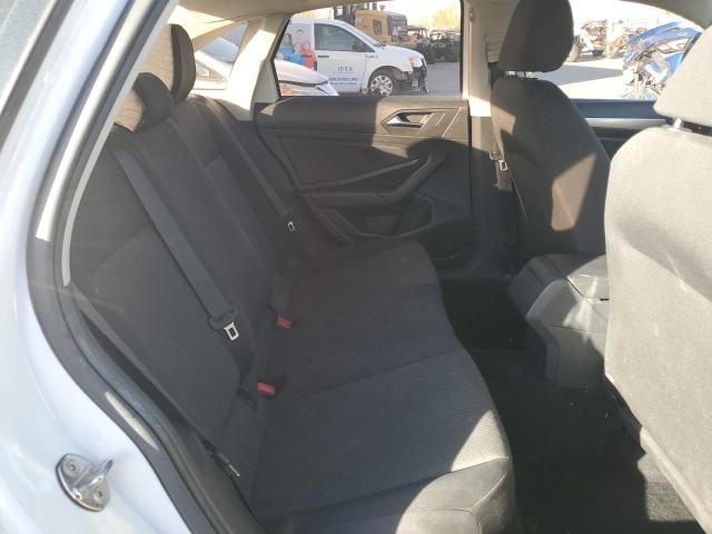 Photo 10 from auction – 2019 VOLKSWAGEN JETTA S with VIN 3VWCB7BU8KM240572