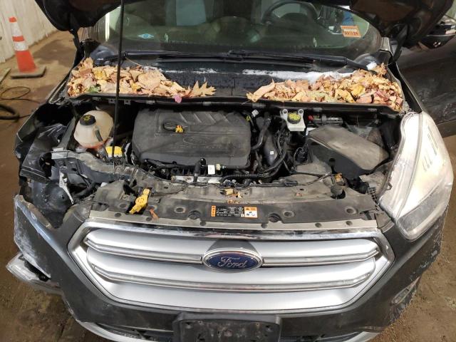 Photo 12 from auction – 2017 FORD ESCAPE SE with VIN 1FMCU9GD2HUD06485