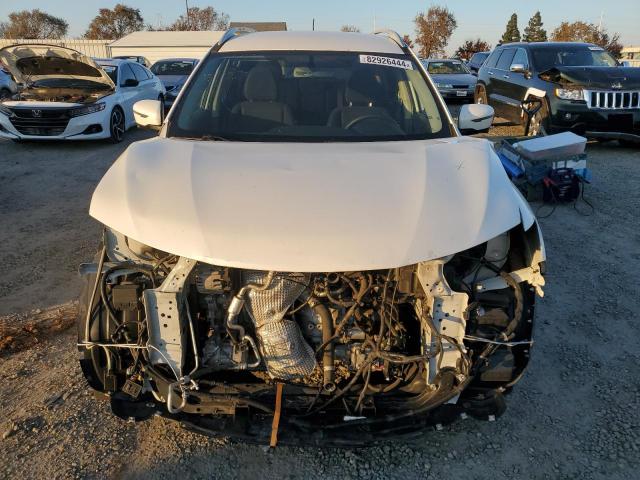 Photo 5 from auction – 2016 NISSAN ROGUE S with VIN JN8AT2MT4GW016984