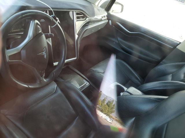 Photo 8 from auction – 2016 TESLA MODEL X with VIN 5YJXCBE27GF002089