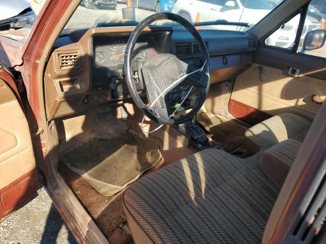 Photo 8 from auction – 1985 TOYOTA PICKUP XTR with VIN JT4RN56D0F0123922