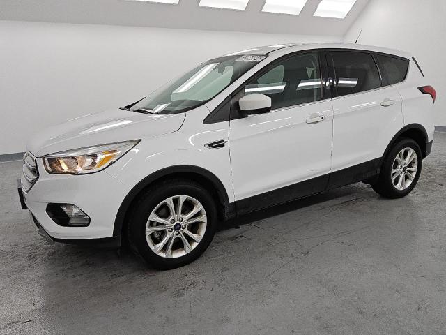 FORD ESCAPE SE 2019 with VIN 1FMCU0GD7KUC06904 - Photo from auction