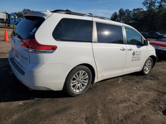 Photo 3 from auction – 2011 TOYOTA SIENNA XLE with VIN 5TDYK3DC3BS077108