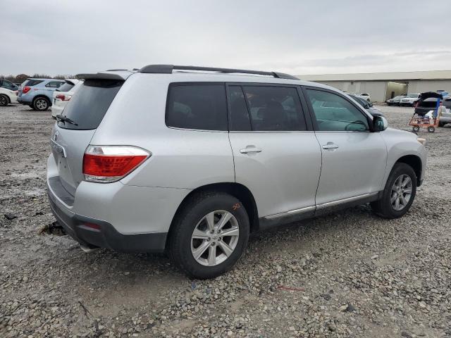 Photo 3 from auction – 2011 TOYOTA HIGHLANDER with VIN 5TDBK3EH3BS076914