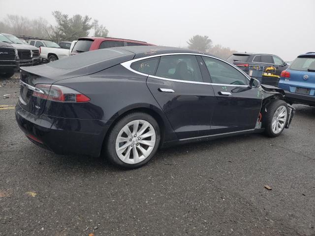 Photo 3 from auction – 2017 TESLA MODEL S with VIN 5YJSA1E27HF204782