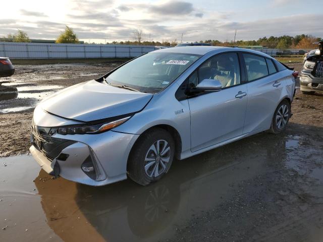 TOYOTA PRIUS PRIM 2018 with VIN JTDKARFP7J3069833 - Photo from auction