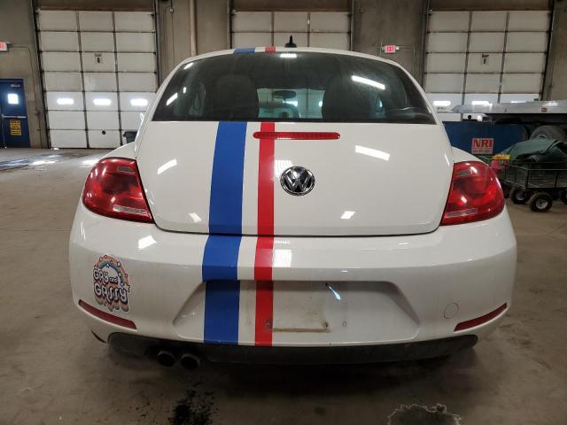 Photo 6 from auction – 2014 VOLKSWAGEN BEETLE with VIN 3VWHX7AT4EM618018