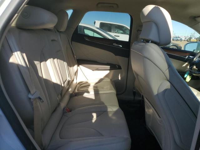 Photo 11 from auction – 2017 LINCOLN MKC SELECT with VIN 5LMCJ2D9XHUL39649