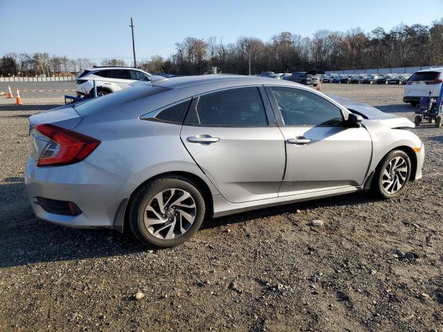 Photo 3 from auction – 2018 HONDA CIVIC EX with VIN 2HGFC2F76JH513172