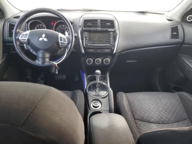 Photo 8 from auction – 2011 MITSUBISHI OUTLANDER with VIN JA4AR4AU8BZ000467