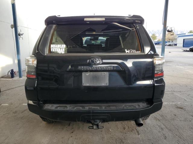 Photo 6 from auction – 2022 TOYOTA 4RUNNER SR with VIN JTENU5JR6N6076584