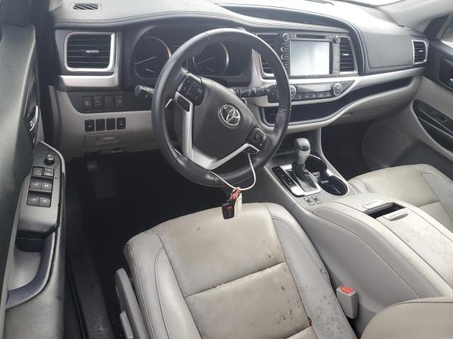 Photo 8 from auction – 2019 TOYOTA HIGHLANDER with VIN 5TDKZRFH2KS554267