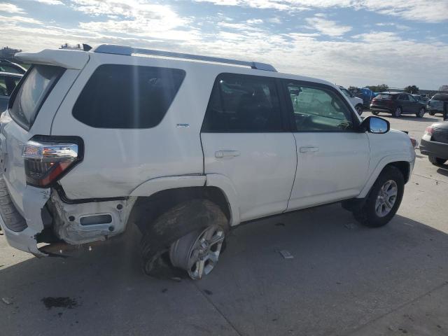 Photo 3 from auction – 2014 TOYOTA 4RUNNER SR with VIN JTEZU5JR8E5072690