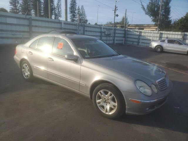 Photo 4 from auction – 2003 MERCEDES-BENZ E 320 with VIN WDBUF65J83A199056