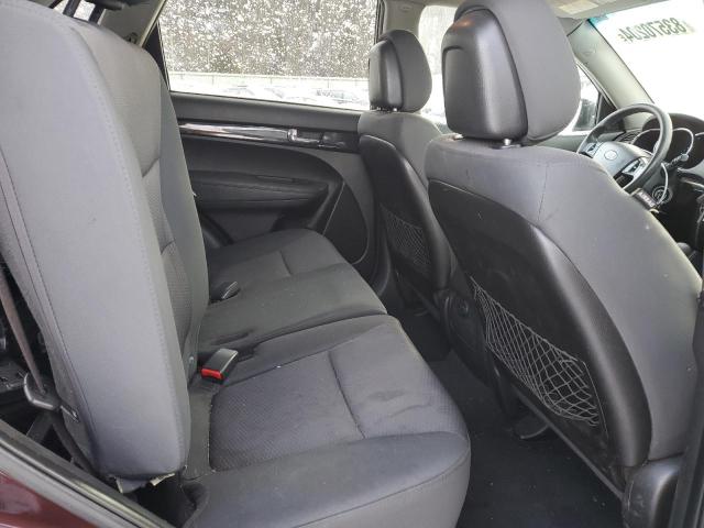 Photo 11 from auction – 2013 KIA SORENTO with VIN 5XYKT3A11DG329024
