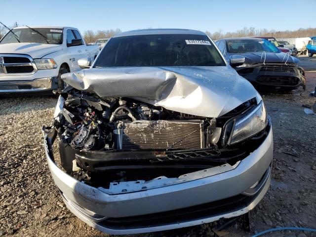 Photo 5 from auction – 2014 VOLKSWAGEN PASSAT SEL with VIN 1VWCN7A3XEC045806