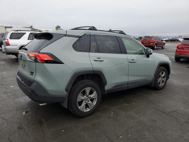 Photo 3 from auction – 2023 TOYOTA RAV4 XLE with VIN JTMP1RFV5PD097654