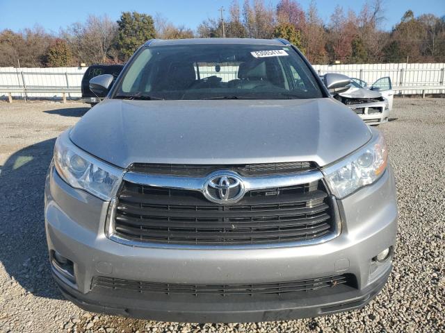 Photo 5 from auction – 2015 TOYOTA HIGHLANDER with VIN 5TDYKRFH4FS040120