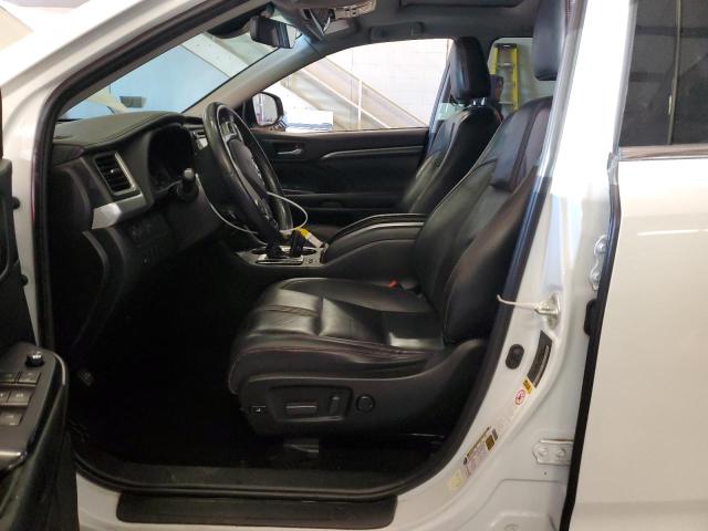 Photo 7 from auction – 2019 TOYOTA HIGHLANDER with VIN 5TDJZRFH7KS564286