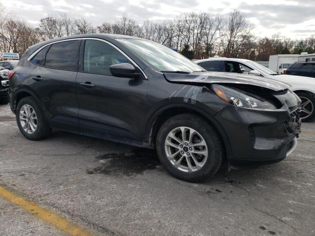 Photo 4 from auction – 2020 FORD ESCAPE SE with VIN 1FMCU9G67LUA12915