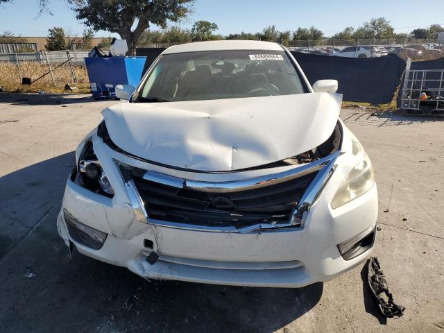 Photo 5 from auction – 2015 NISSAN ALTIMA 2.5 with VIN 1N4AL3AP1FN330823