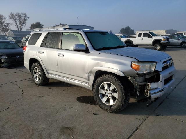 Photo 4 from auction – 2013 TOYOTA 4RUNNER SR with VIN JTEBU5JR9D5127969