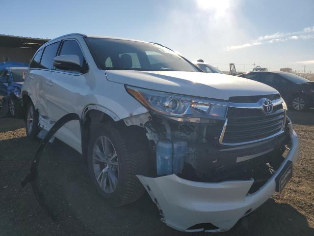 Photo 4 from auction – 2015 TOYOTA HIGHLANDER with VIN 5TDJKRFH3FS181956