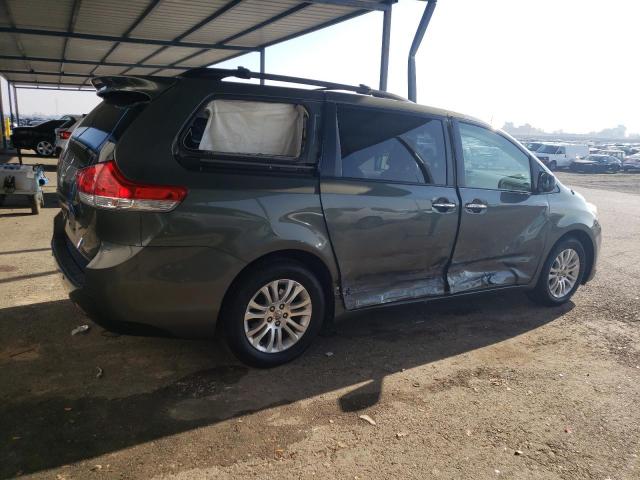 Photo 3 from auction – 2014 TOYOTA SIENNA XLE with VIN 5TDYK3DC9ES437356