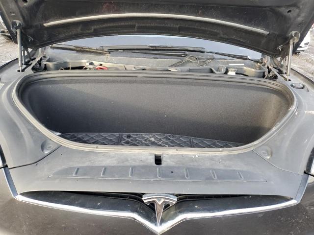 Photo 11 from auction – 2017 TESLA MODEL X with VIN 5YJXCAE2XHF077431
