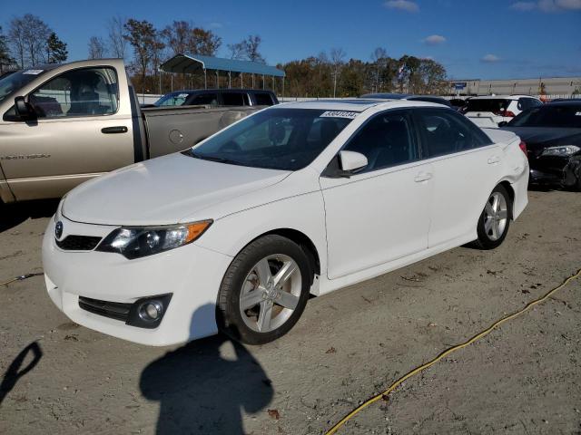 TOYOTA CAMRY L 2014 with VIN 4T1BF1FKXEU753570 - Photo from auction