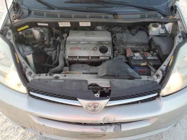 Photo 12 from auction – 2004 TOYOTA SIENNA XLE with VIN 5TDBA22C84S018094
