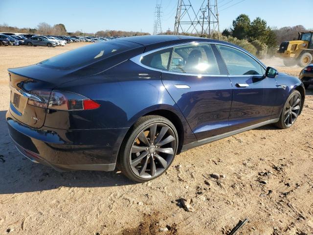Photo 3 from auction – 2015 TESLA MODEL S 85 with VIN 5YJSA1H29FFP71262