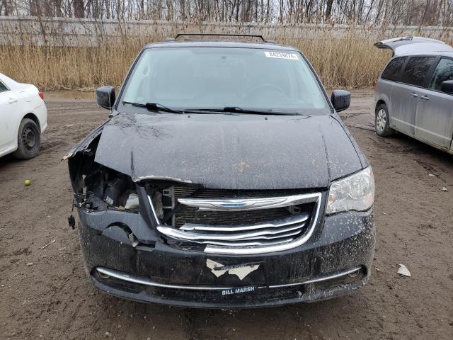 Photo 5 from auction – 2015 CHRYSLER TOWN & COU with VIN 2C4RC1BG8FR646111