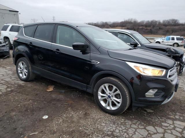 Photo 4 from auction – 2017 FORD ESCAPE SE with VIN 1FMCU0GD7HUB09176