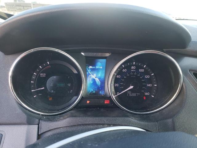 Photo 9 from auction – 2013 HYUNDAI SONATA HYB with VIN KMHEC4A44DA084437