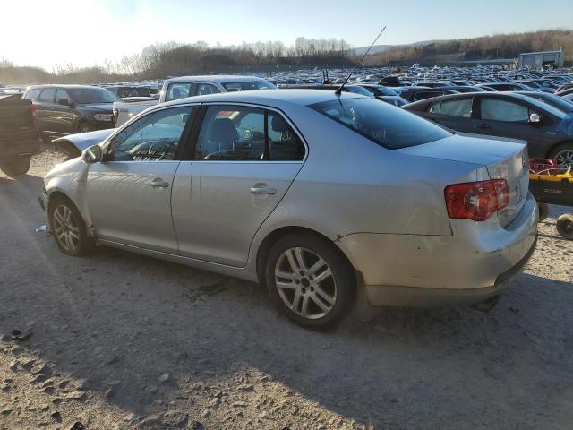 Photo 2 from auction – 2007 VOLKSWAGEN JETTA WOLF with VIN 3VWEF71K77M151595