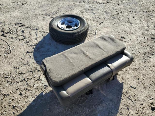 Photo 13 from auction – 2003 FORD EXCURSION with VIN 1FMNU44L63EB25254