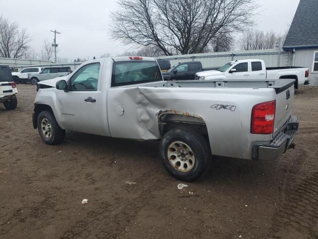 Photo 2 from auction – 2010 CHEVROLET SILVERADO with VIN 1GCPKPEX2AZ150342