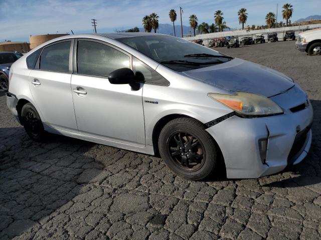 Photo 4 from auction – 2014 TOYOTA PRIUS with VIN JTDKN3DUXE1738107
