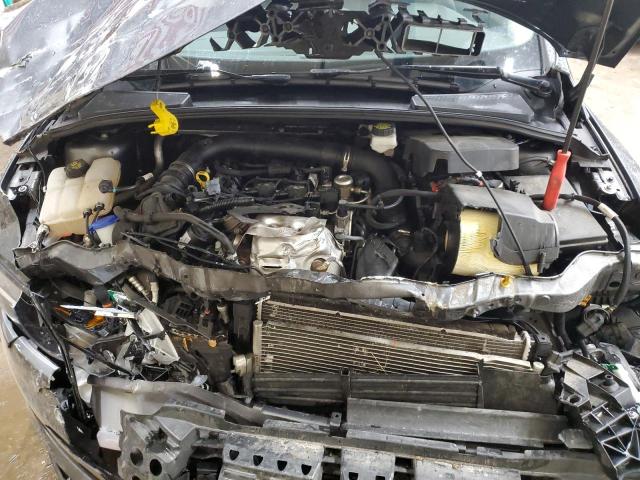 Photo 11 from auction – 2017 FORD FOCUS SE with VIN 1FADP3FE6HL235813