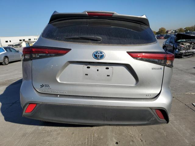 Photo 6 from auction – 2022 TOYOTA HIGHLANDER with VIN 5TDGARAH8NS515501