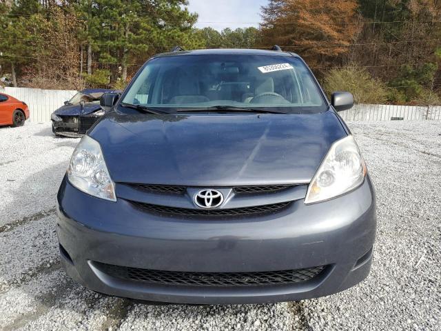 Photo 5 from auction – 2010 TOYOTA SIENNA CE with VIN 5TDKK4CC5AS307632