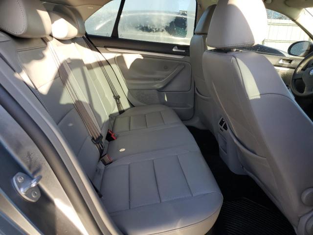 Photo 10 from auction – 2007 VOLKSWAGEN JETTA WOLF with VIN 3VWEF71K57M193229