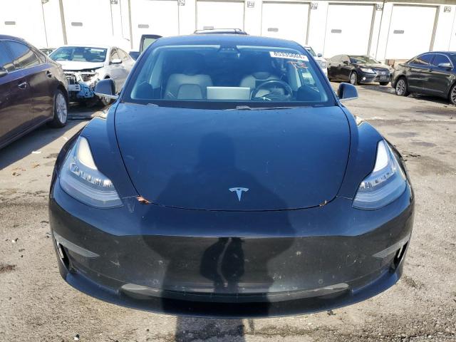 Photo 5 from auction – 2018 TESLA MODEL 3 with VIN 5YJ3E1EA5JF006644